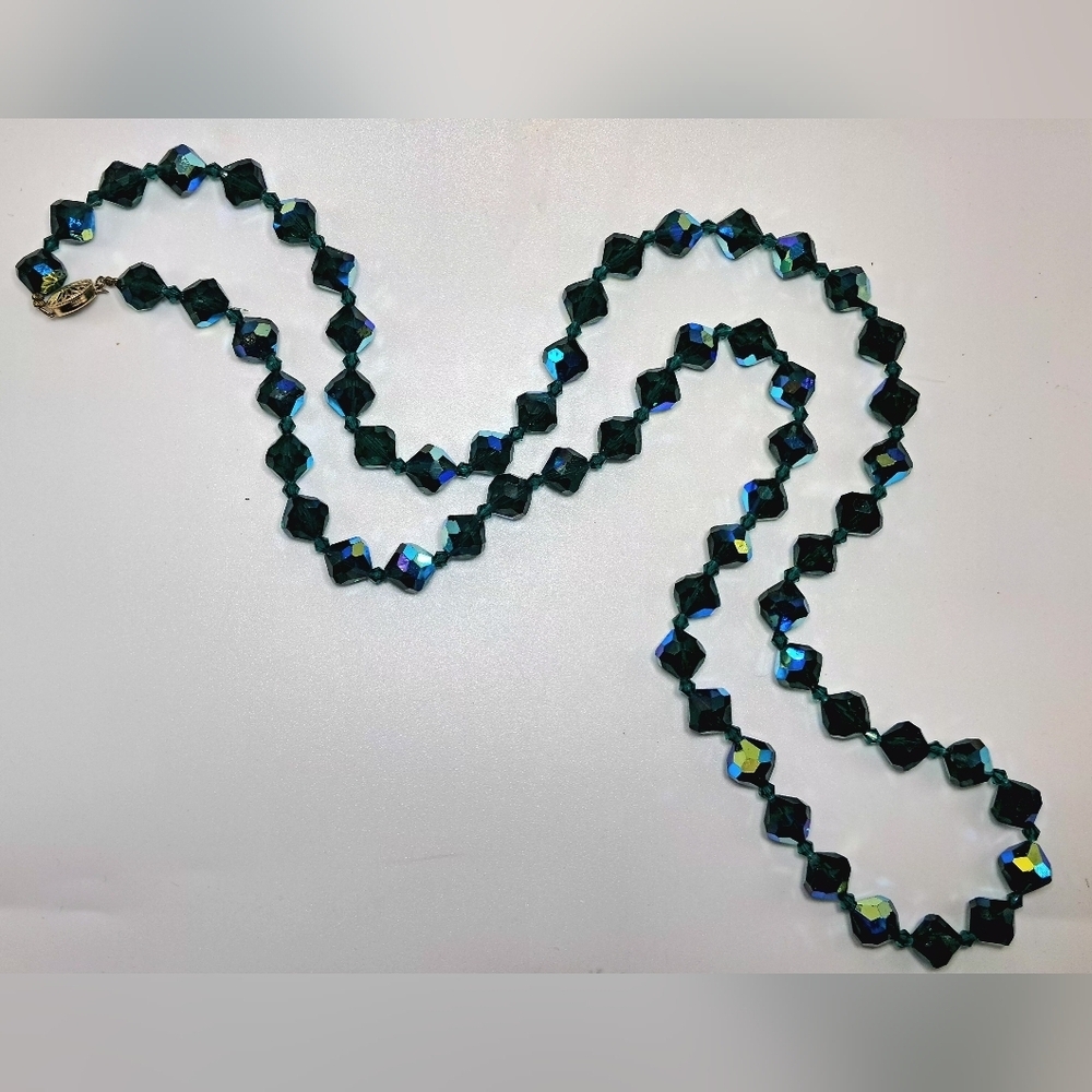 Vintage 1950's Green AB Glass Crystal Flapper Necklace With Gold Filled Clasp